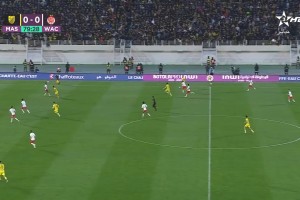 开云直播平台-争普斯卡什？摩洛哥联赛球员禁区外插花脚世界波，这还是名后卫！